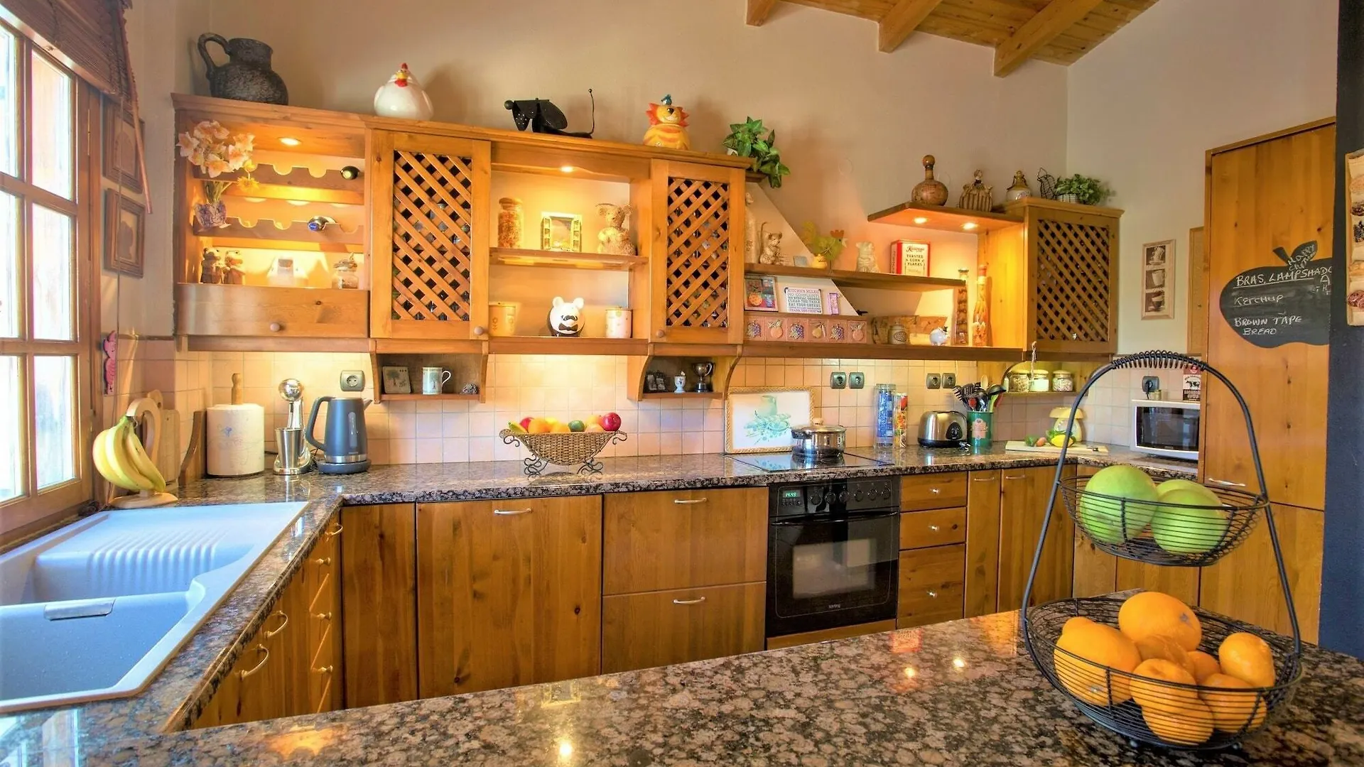 Villa Marina Rethymno  0*, Rethymno (Crete) Greece